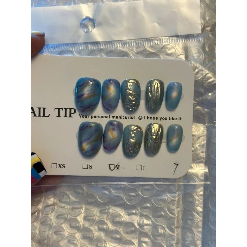 Blue Watercolor Short Round Press On Nails Size Medium